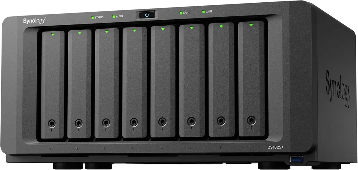 Synology DS1825+ - vue de côté